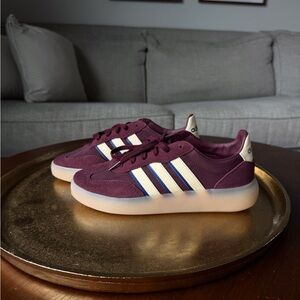 Adidas Women's Sneakers in the Maroon, Warm Vanilla, and Royal Blue
